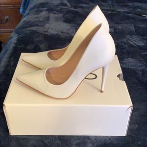 Ivory colored pumps
